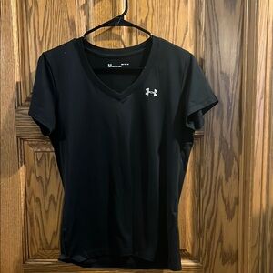 Under Armour Women's Black V-Neck Top